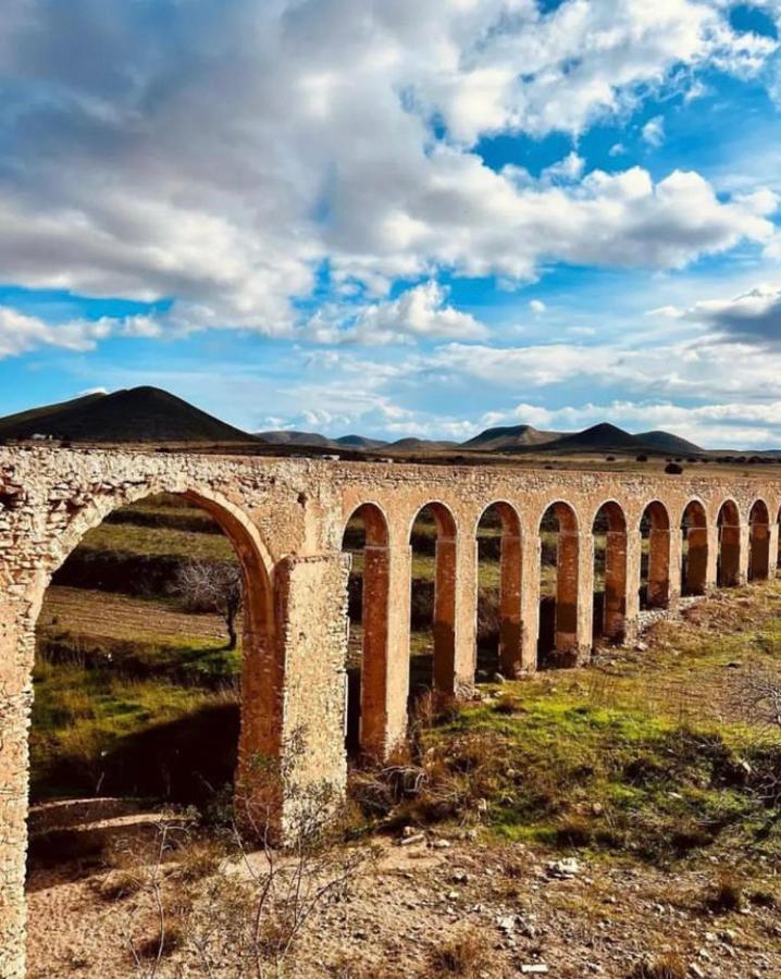 Cortijo Los Garridos - Fernán Pérez Extérieur photo